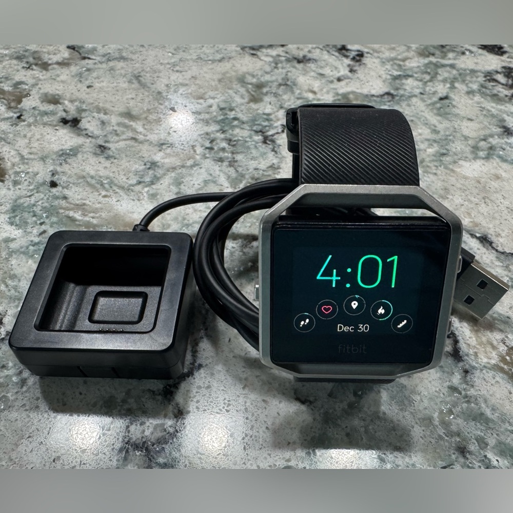 003 Fitbit Blaze Smart Fitness Watch